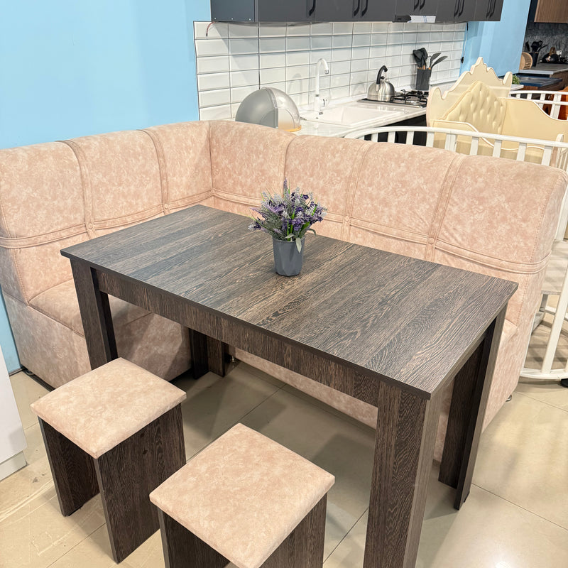 Garni Breakfast Nook