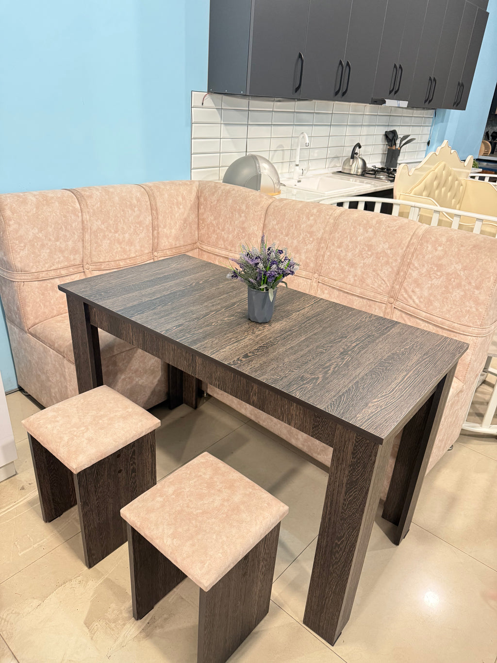 Garni Breakfast Nook