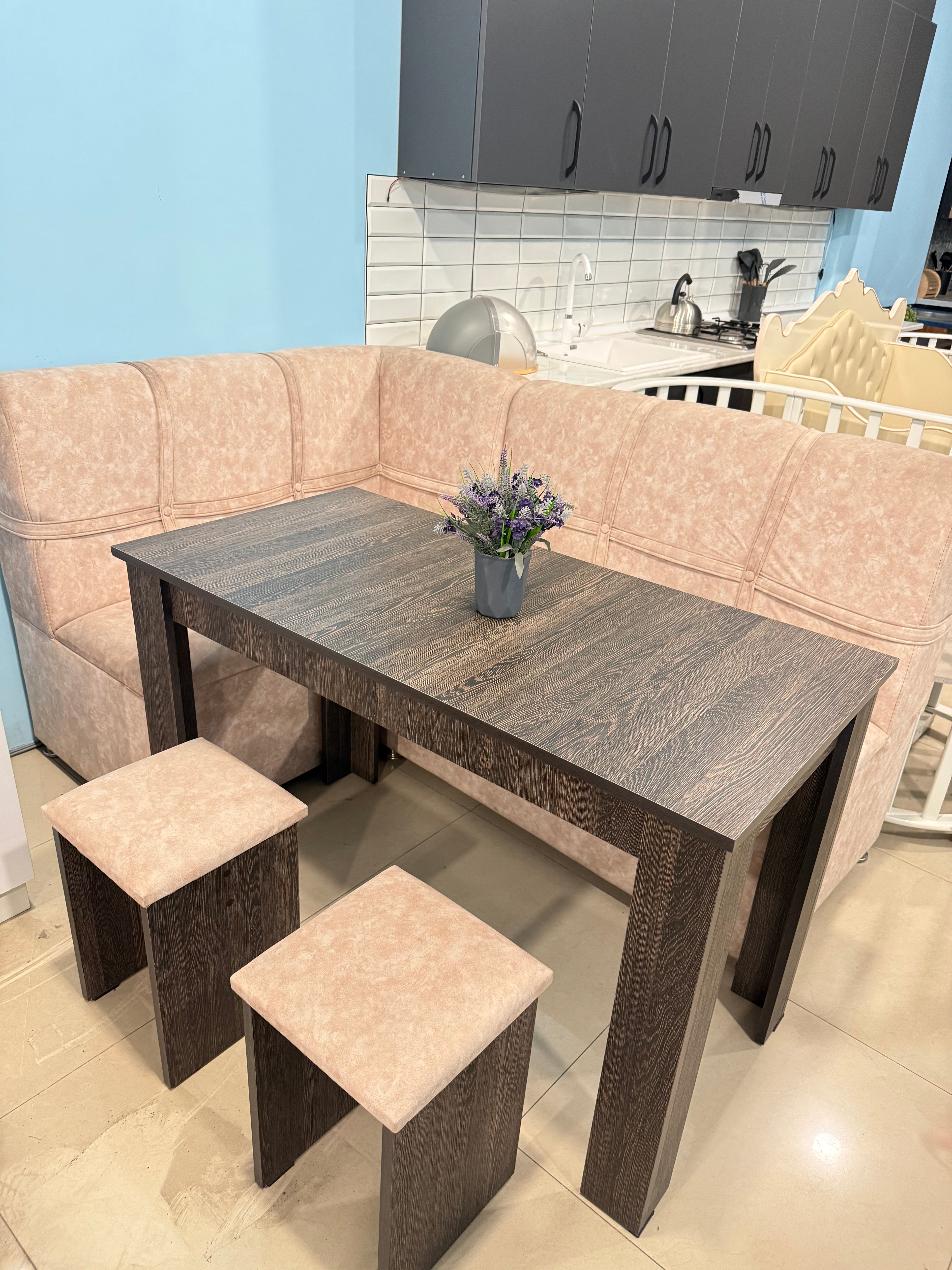 Garni Breakfast Nook