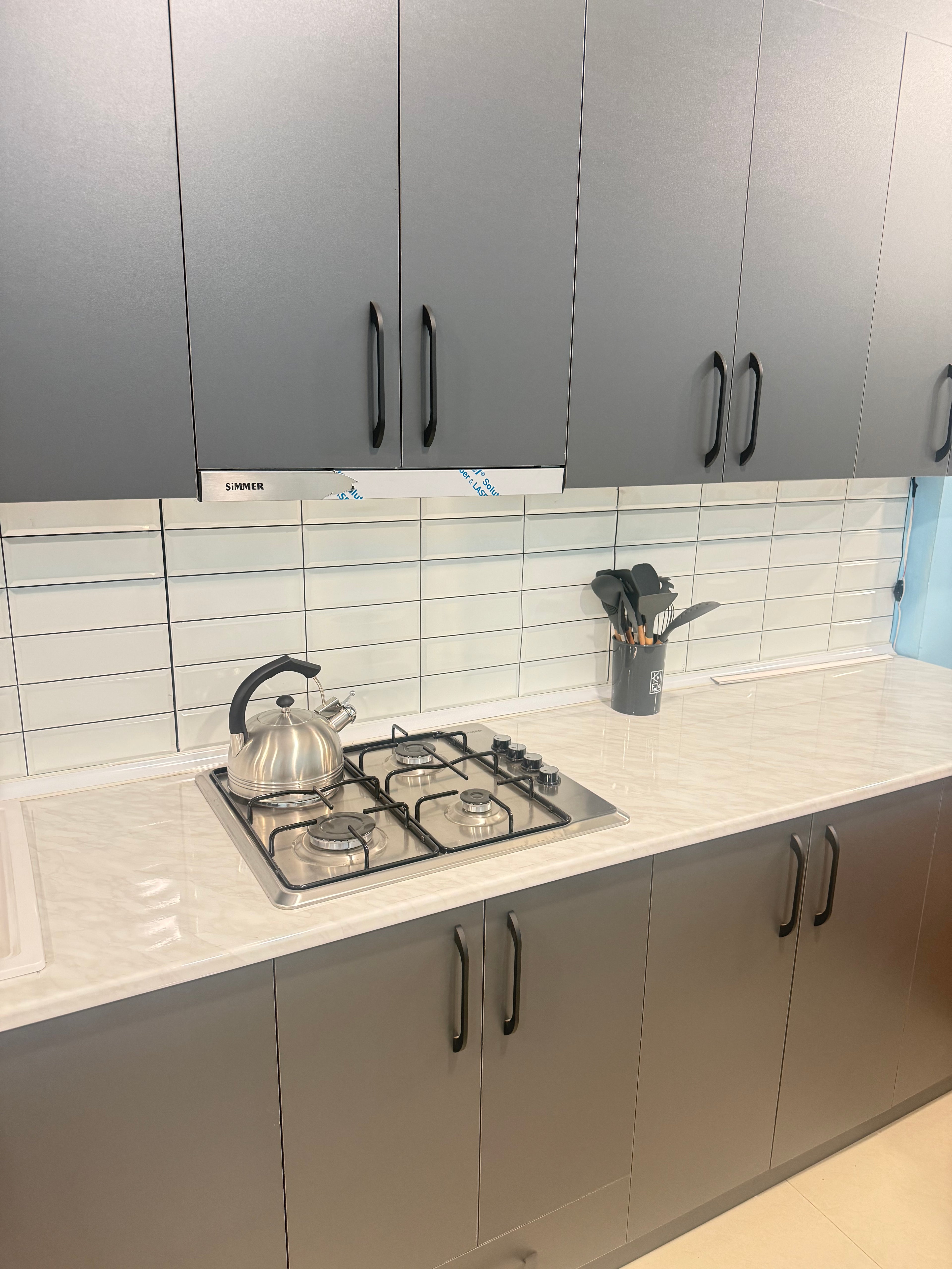 Gyumri Kitchen Set